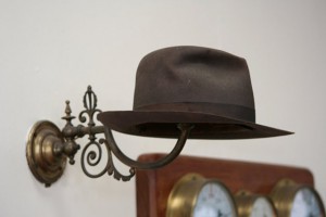 hat-21182_640